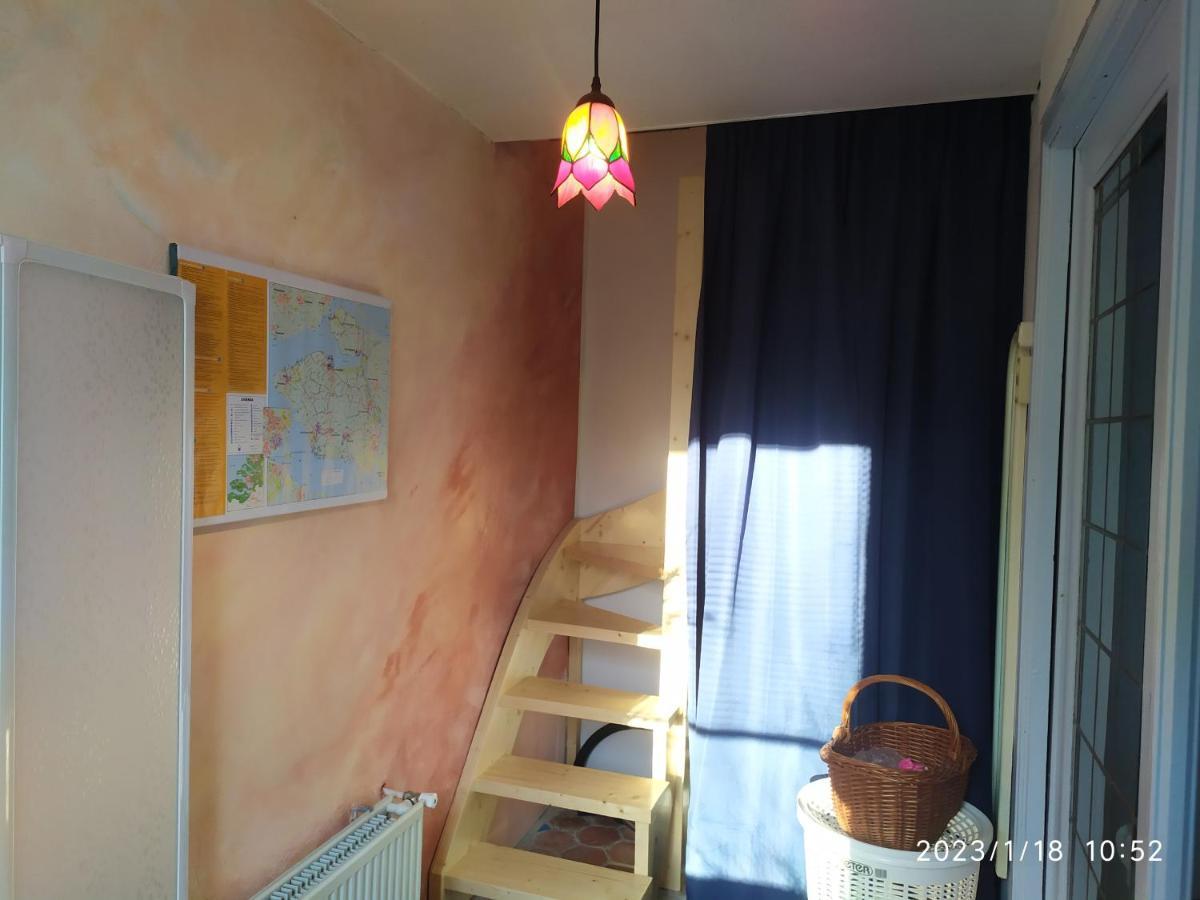 The Cosy Little House With The Sundial Villa Stavenisse Exteriör bild