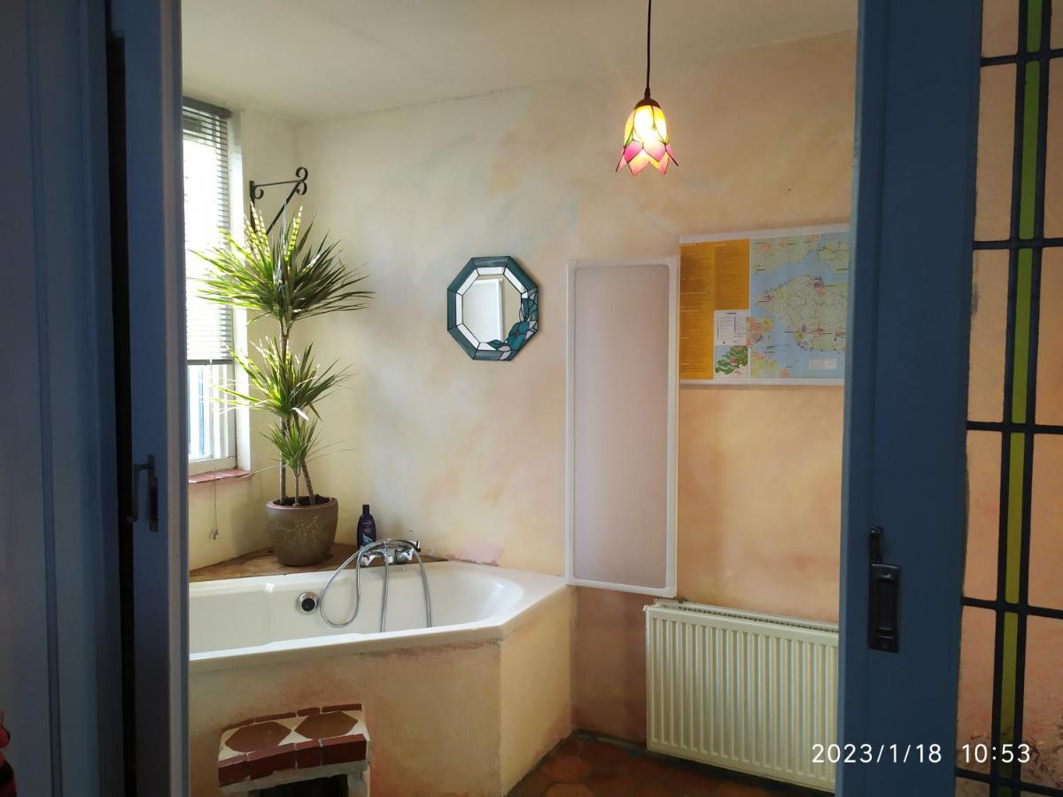 The Cosy Little House With The Sundial Villa Stavenisse Exteriör bild